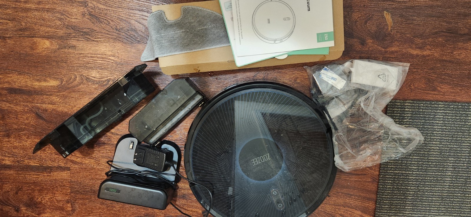 Robot Vacuum and Mops Cleaner Z50 – 3000Pa Suction, Wi-Fi App, Alexa Comp.