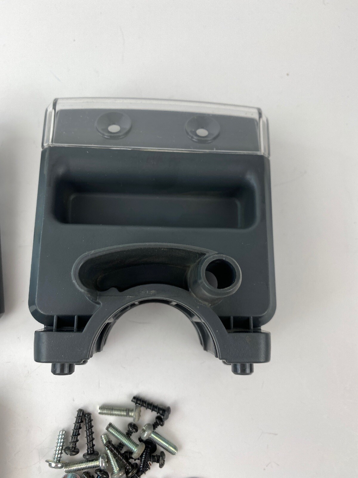 Hoover Windtunnel Technology UH30010 Miscellaneous Parts & Screws