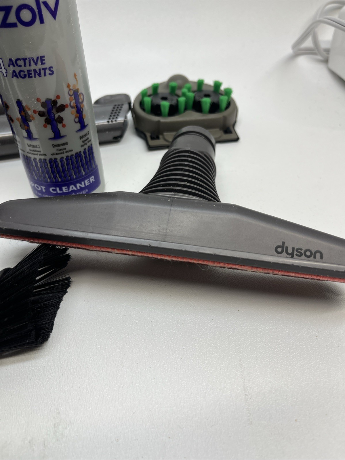 Dyson Pet Clean Up Carpet Cleaner Flexi Crevice & Deshedding Tool ~ Open Box