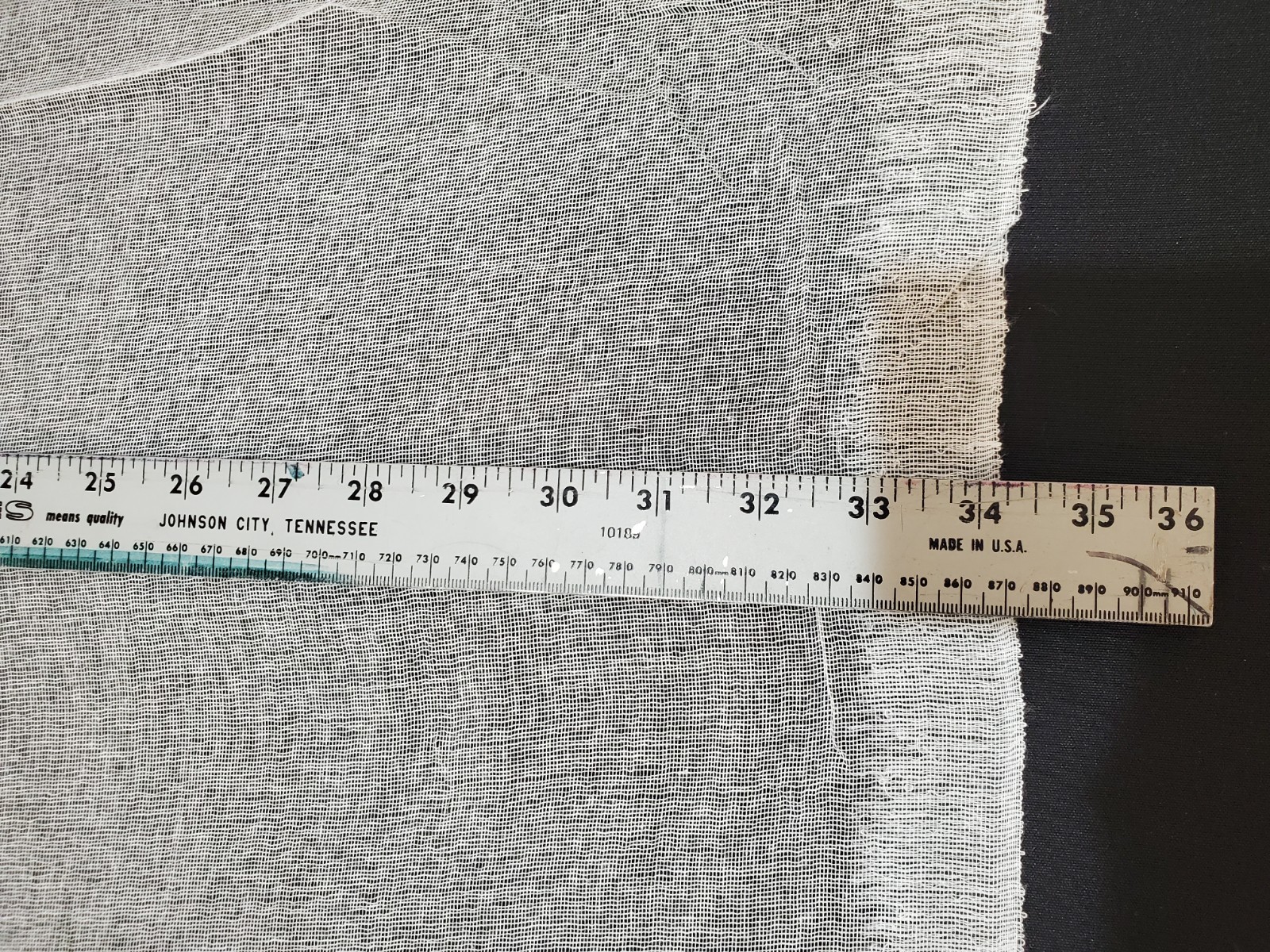Grade 50 Cheesecloth Bleached – 100 Yard Roll 35″ Wide Commercial Grade 300 Feet