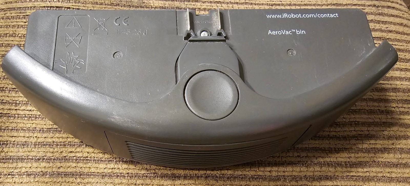 AeroVac Dust Bin Collector for iRobot Roomba 500 600 700 Series + New Filter
