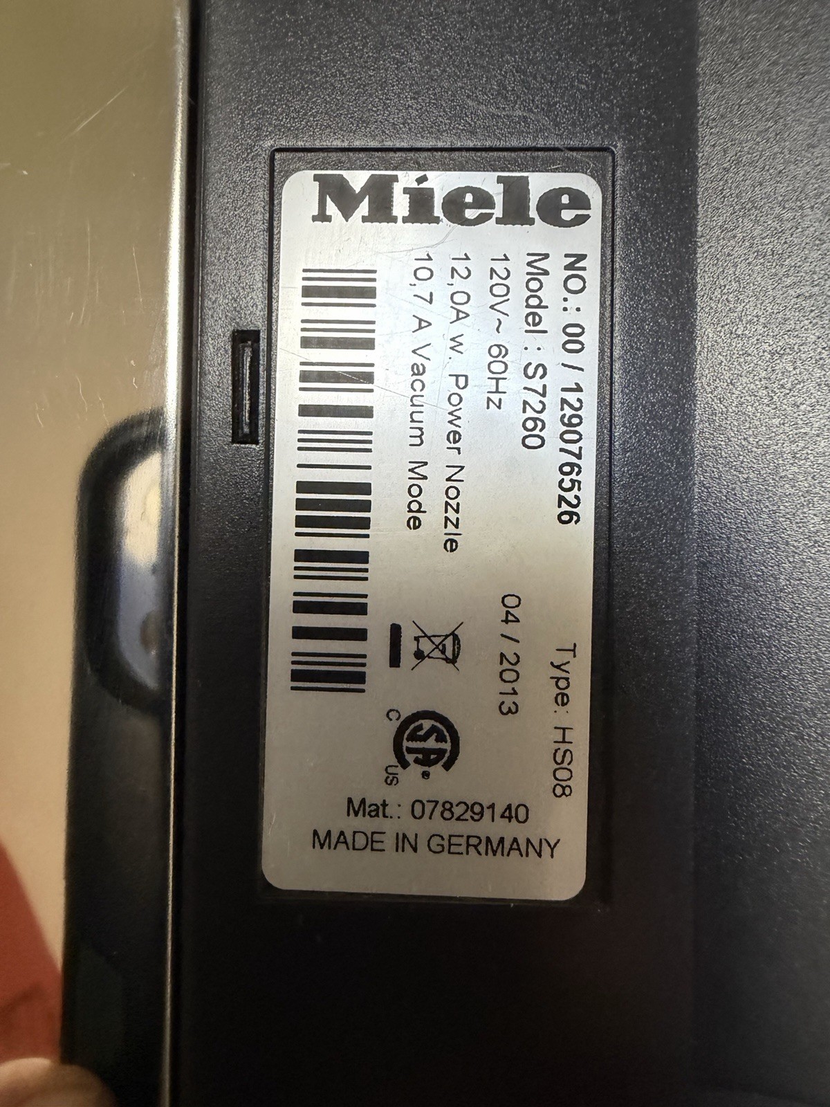 Miele Cat & Dog Upright Vacuum Model: S7260 Made In Germany
