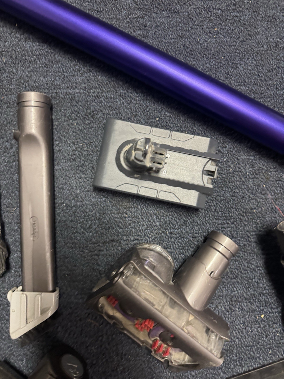 Dyson B8 Parts plus cordless stick vacuum cleaner w/ tools- Purple-SV25
