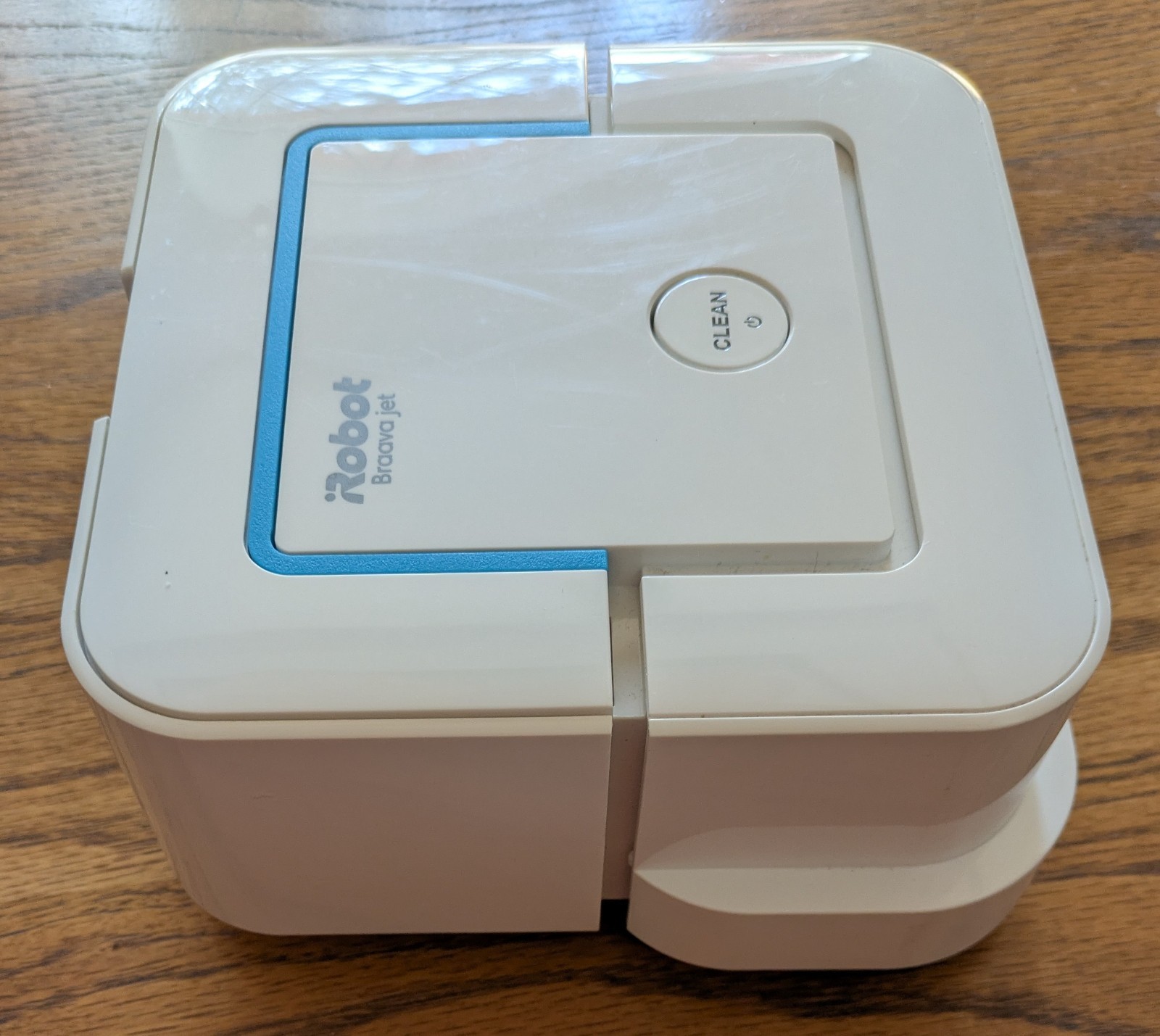 iRobot Braava Jet 240 Robot Mop App Control Precision Spray OPEN BOX Extra PADS