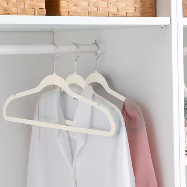 Ivory Velvet Hangers 25-Pack