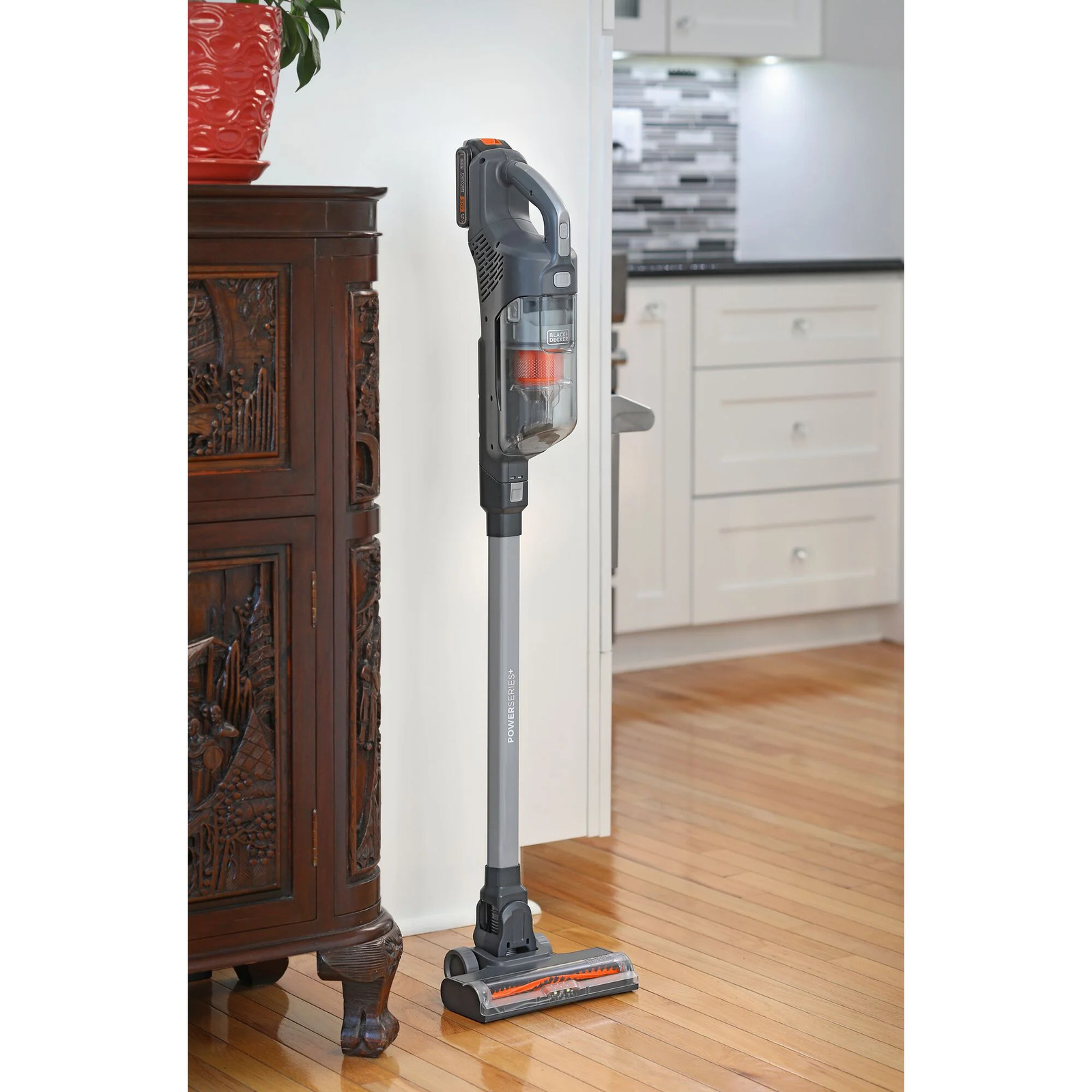 BLACK+DECKER 20V MAX* Cordless Stick Vacuum with LED Floor Lights – BHFEA18D1