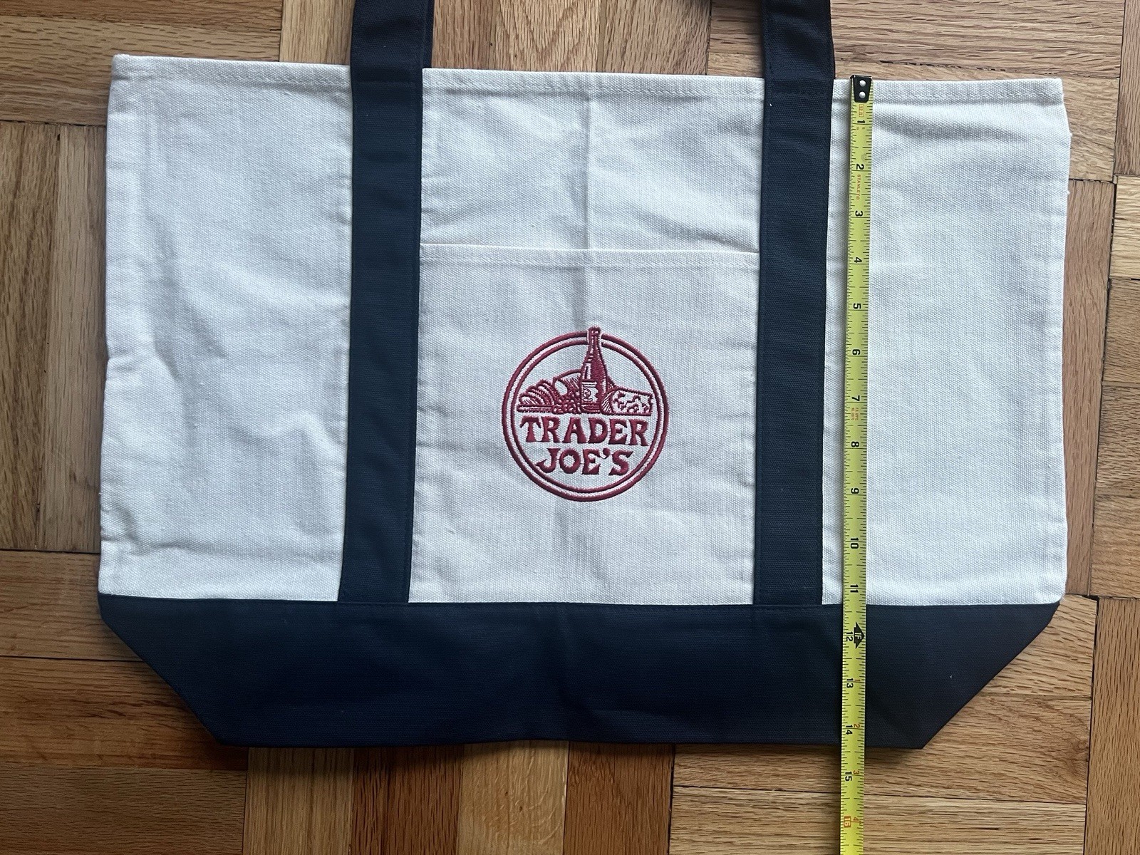 TRADER JOE’S ICONIC REUSABLE CANVAS NAVY BLUE TOTE BAG, HEAVY DUTY,NEW WITH TAGS