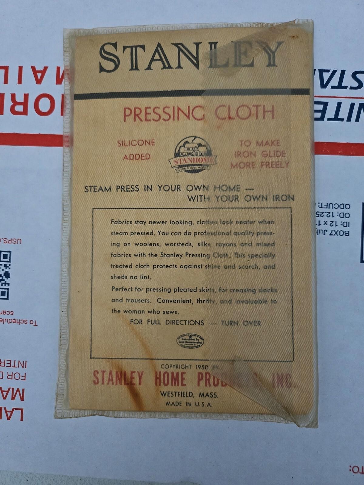 1950 *Unused* Stanley Home Products, Inc. Pressing Cloth Trl7#67