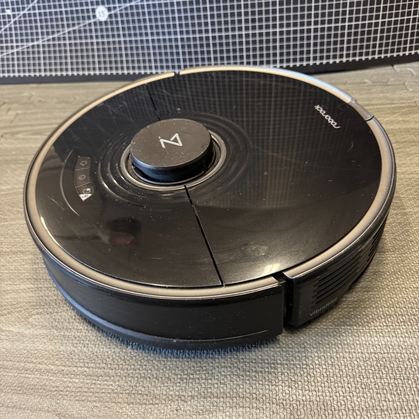 Roborock S7 Robot Vacuum….NO Charger or Mop Pad – Untested PARTS ONLY
