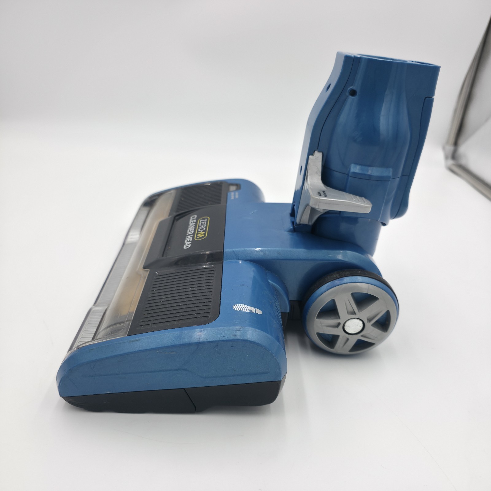 Shark Rocket Vacuum Cleaner Floor Nozzle Head Assembly Light Blue Zero M HV345