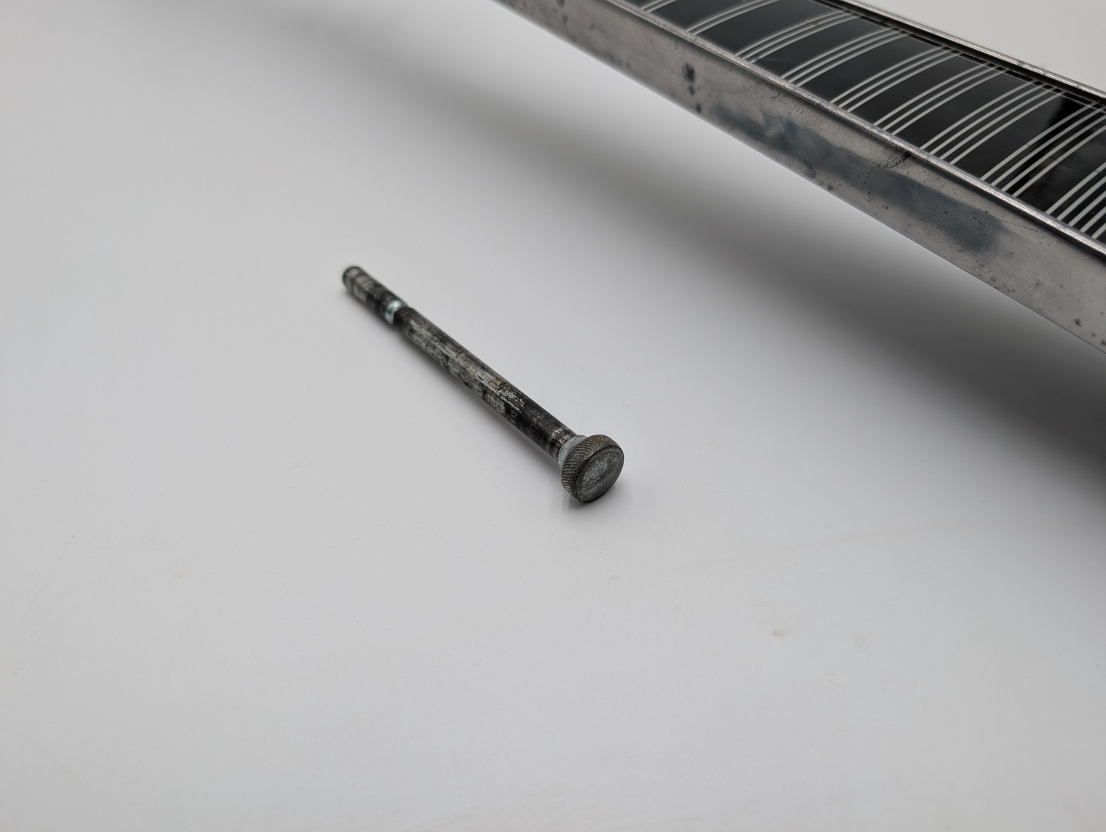 Kirby Heritage 1 HD Turbo Vacuum – Upper & Lower Handle w/ Mounting Pivot Pin