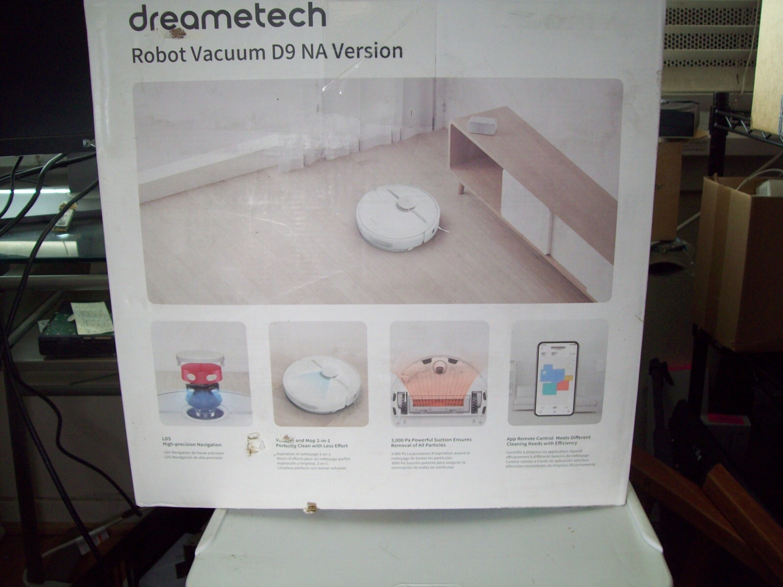 Dreametech D9 Max Robot Vacuum – WHITE – NA VERSION – Carpet /Hard Floor Cleaner