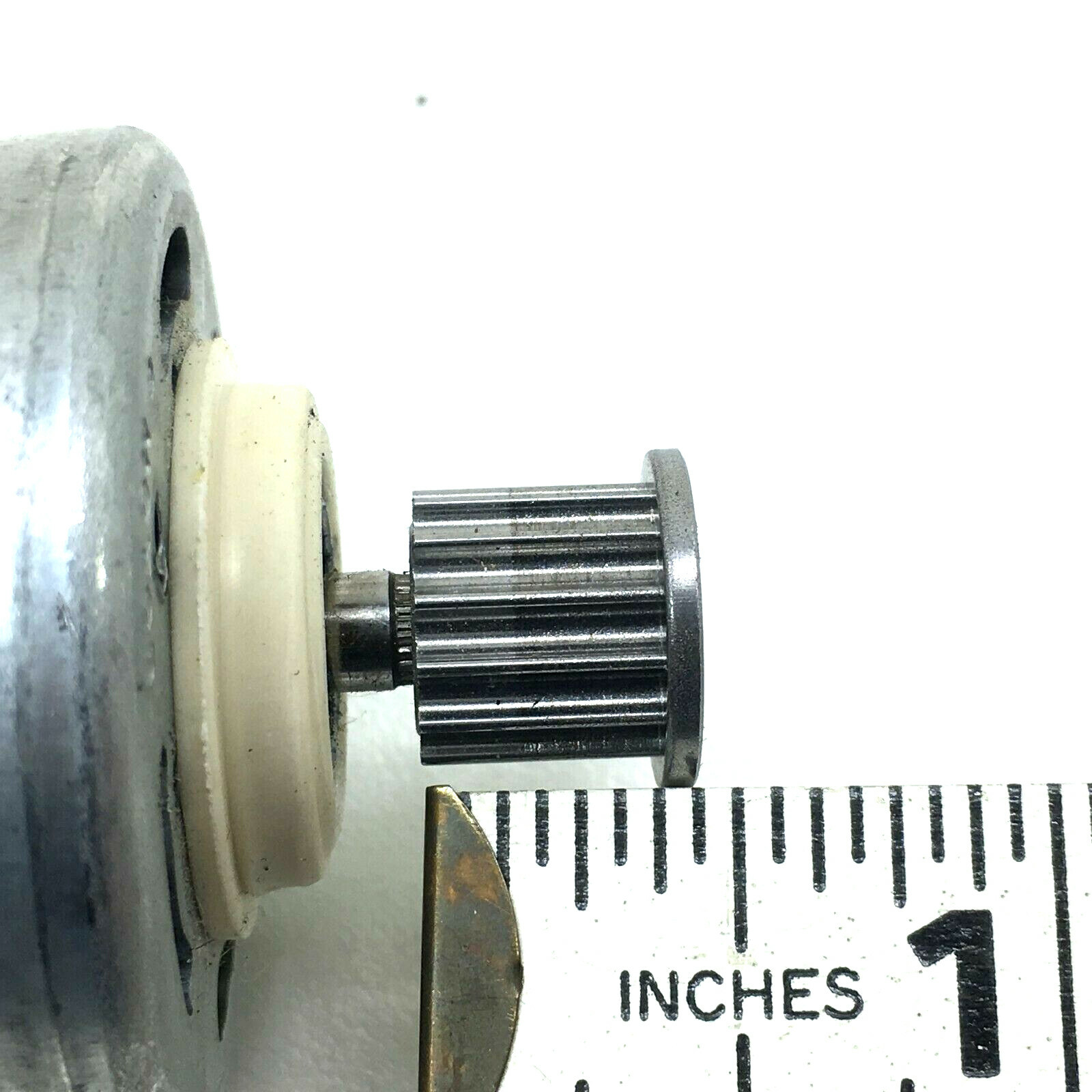 Shark ZU62 ZU60 ZU62C SMALL 120 VOLT 60Hz GEARED BRUSHROLL MOTOR Genuine Part