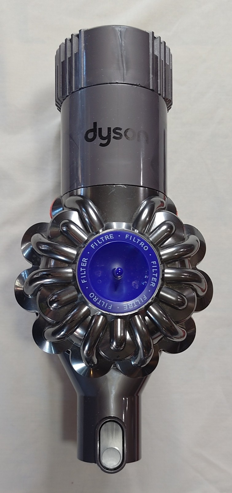 Complete Dyson V6 Animal Vacuum Cleaner, 5 Attachments, New Battery & Wall Mount