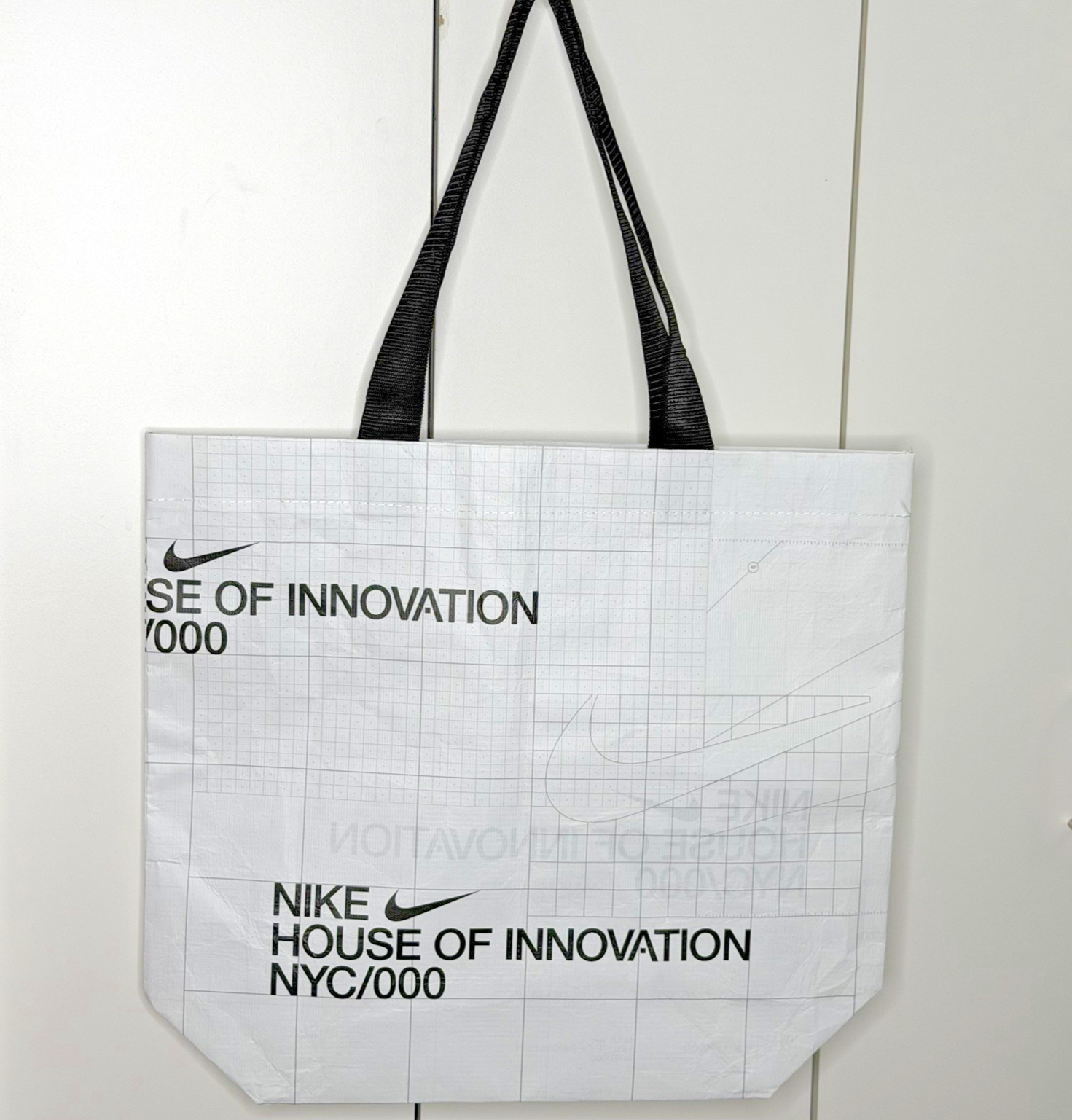 Nike NYC Shopping Tote Bag Reusable Foldable Eco White Large 20″ x 18″ x 7″ New