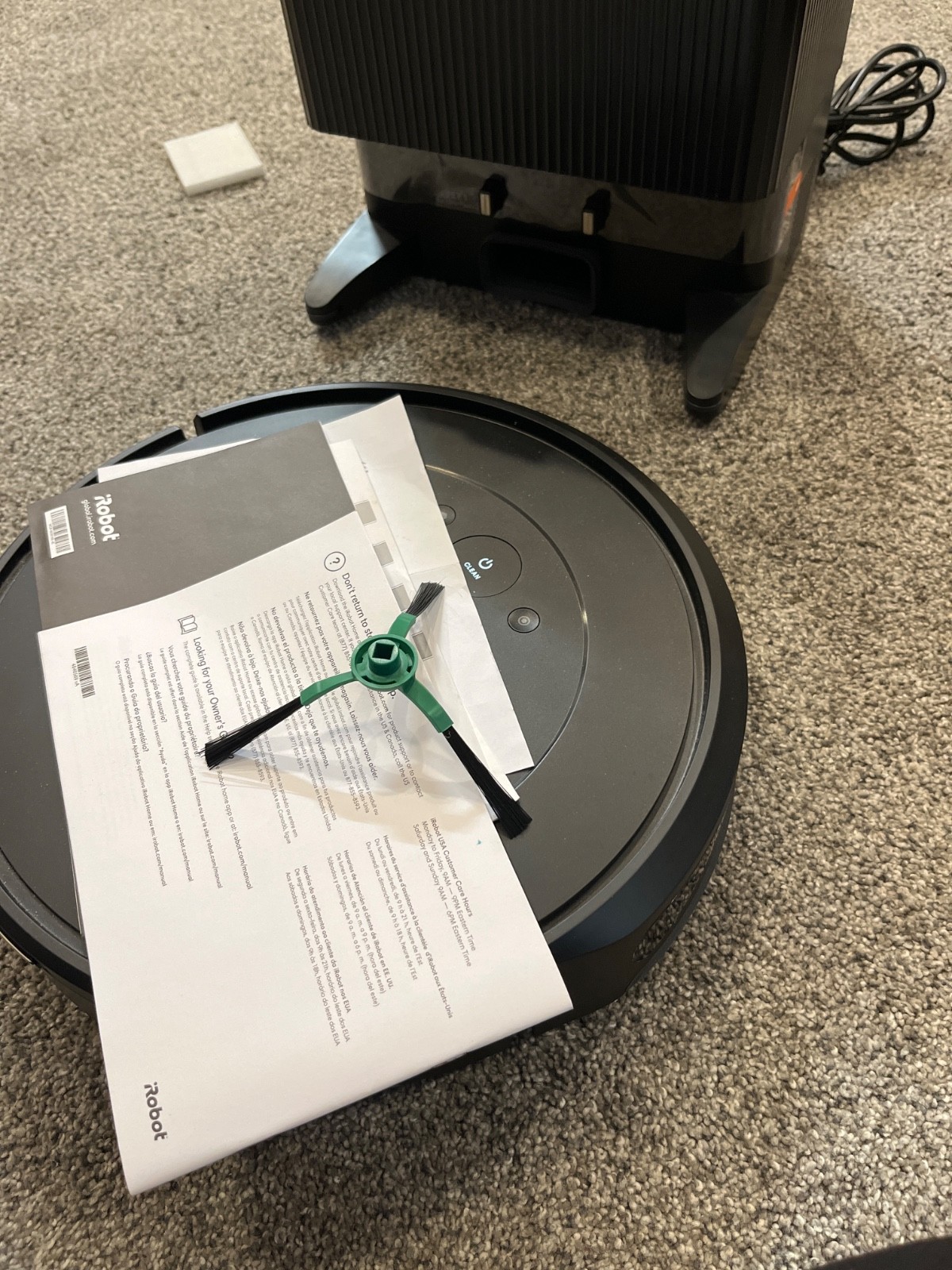 Roomba iRobot Vacuum Self Cleaning