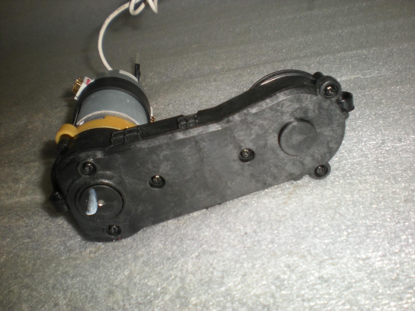 Shark WD261 HydroVac MessMaster Cordless Vacuum Brush Head Roller Motor & Gear