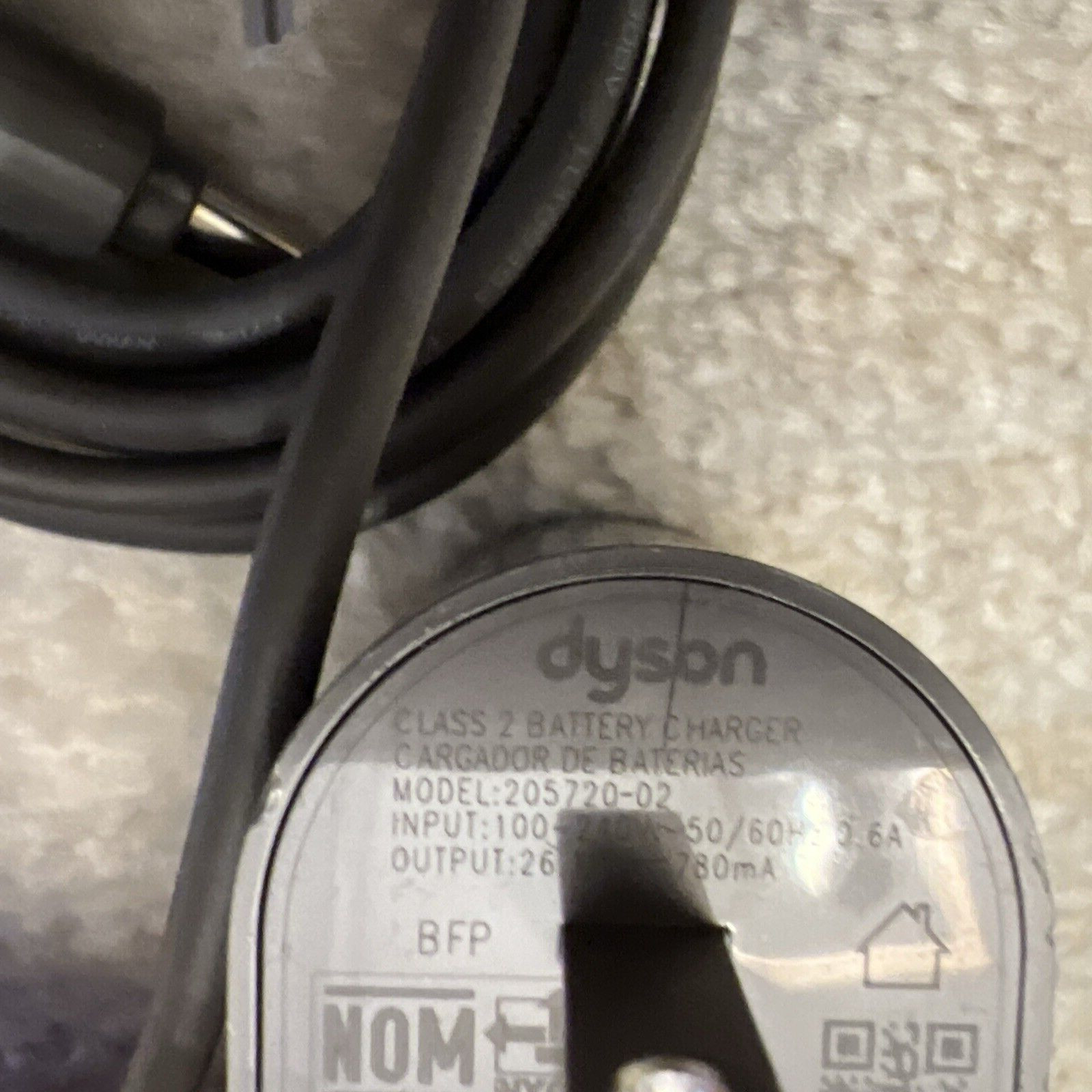 NEW GENUINE Dyson Power Adapter Charger- 205720-02