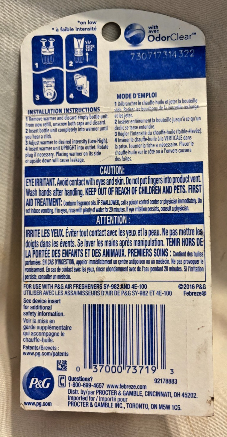 Febreze Blood Orange & Spritz Dual Plug In Scented Oil Refill Lasts 45 Days NEW