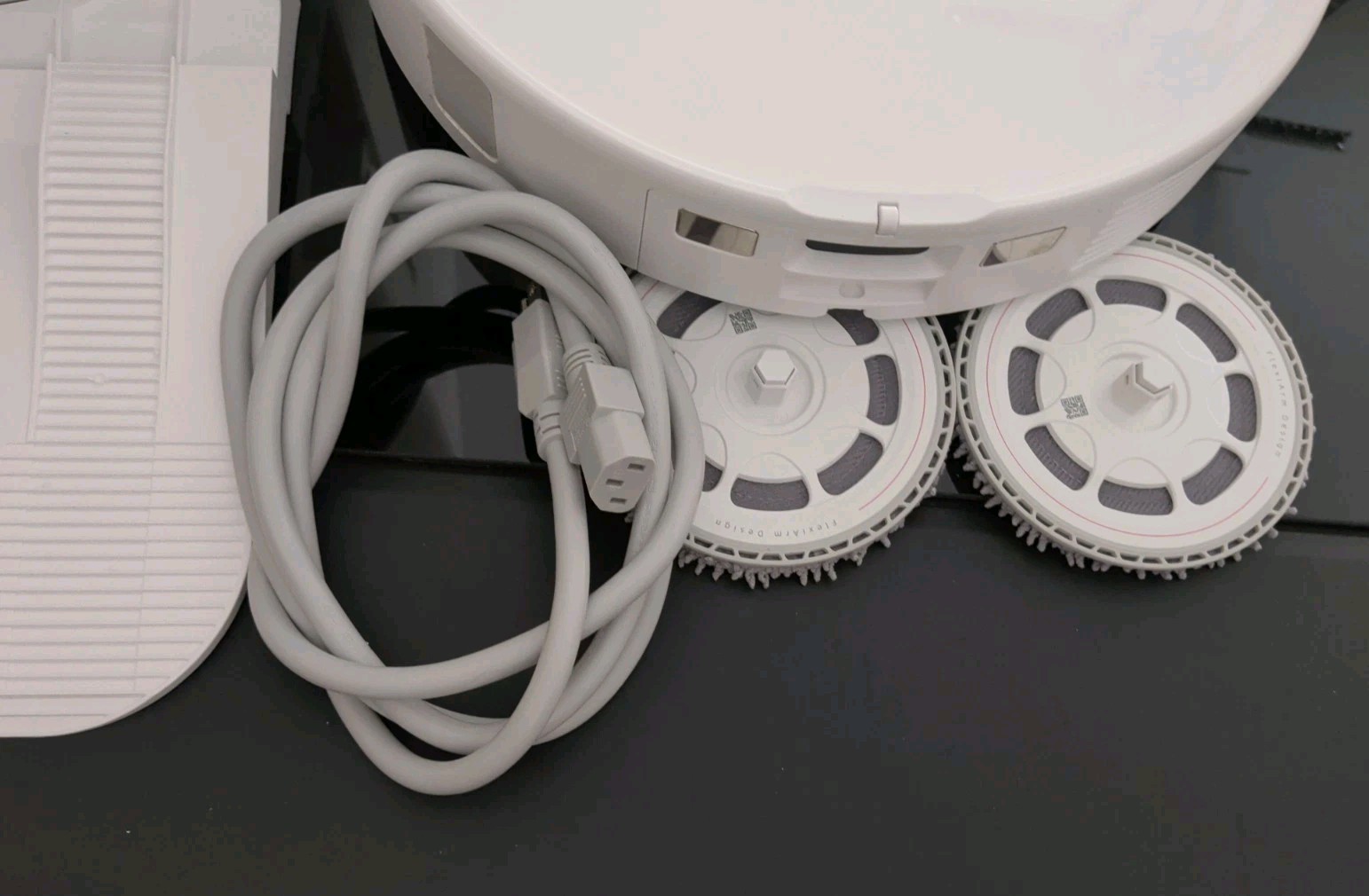 Roborock Qrevo Pro Robot Vacuum and Mop with FlexiArm Edge Mopping, White