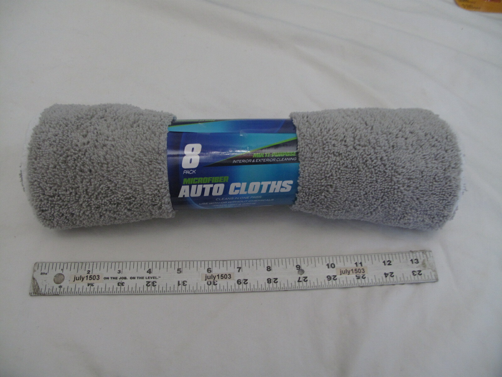 (8) NEW Gray/White 14″ x 14″ Microfiber Cleaning Towels Auto Home Dust / (bb)