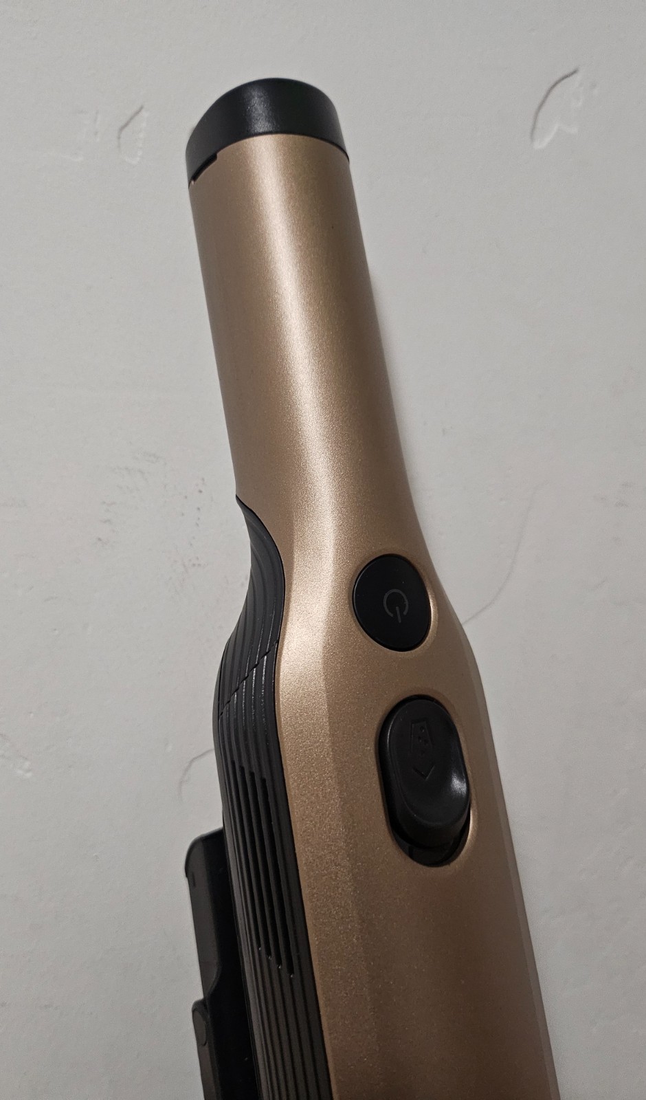 Shark WANDVAC – Lightweight Cordless Handheld Vacuum w/ Brush WV201 – Bronze