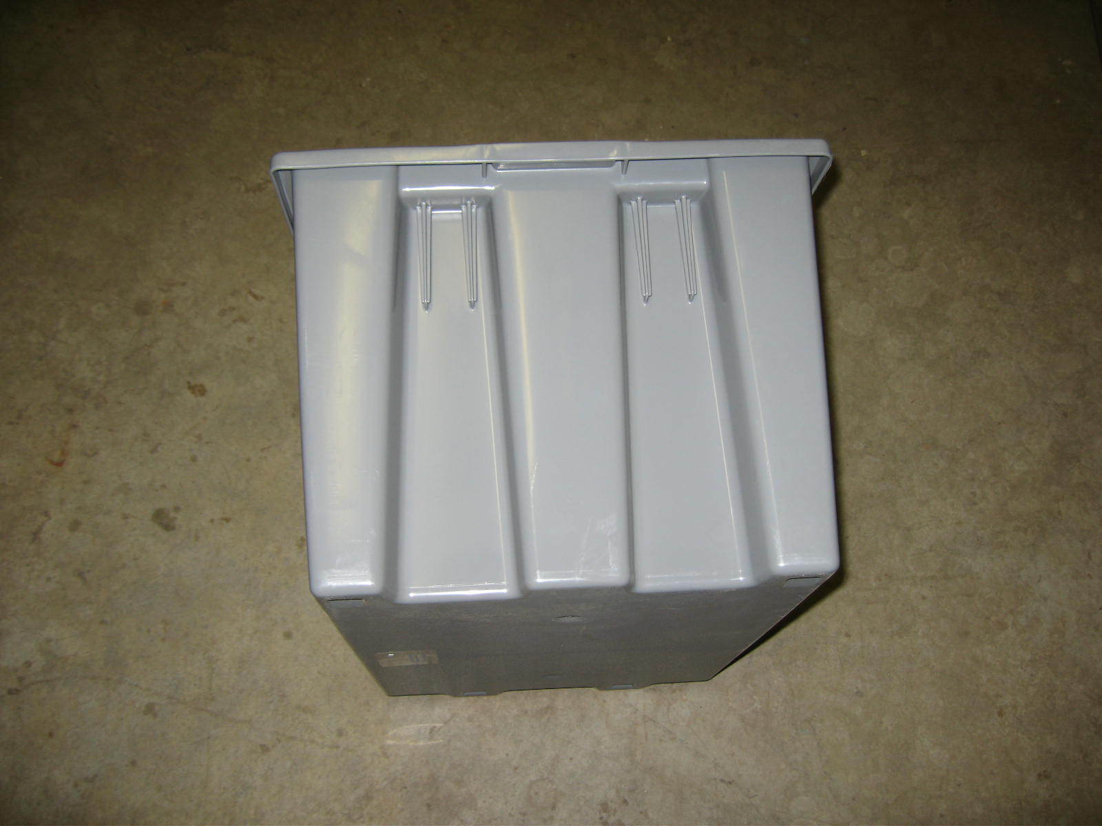 AKRO-MILS Nesting Tote Bin Container, 12″ x 23″ x 15″, Pack of 3