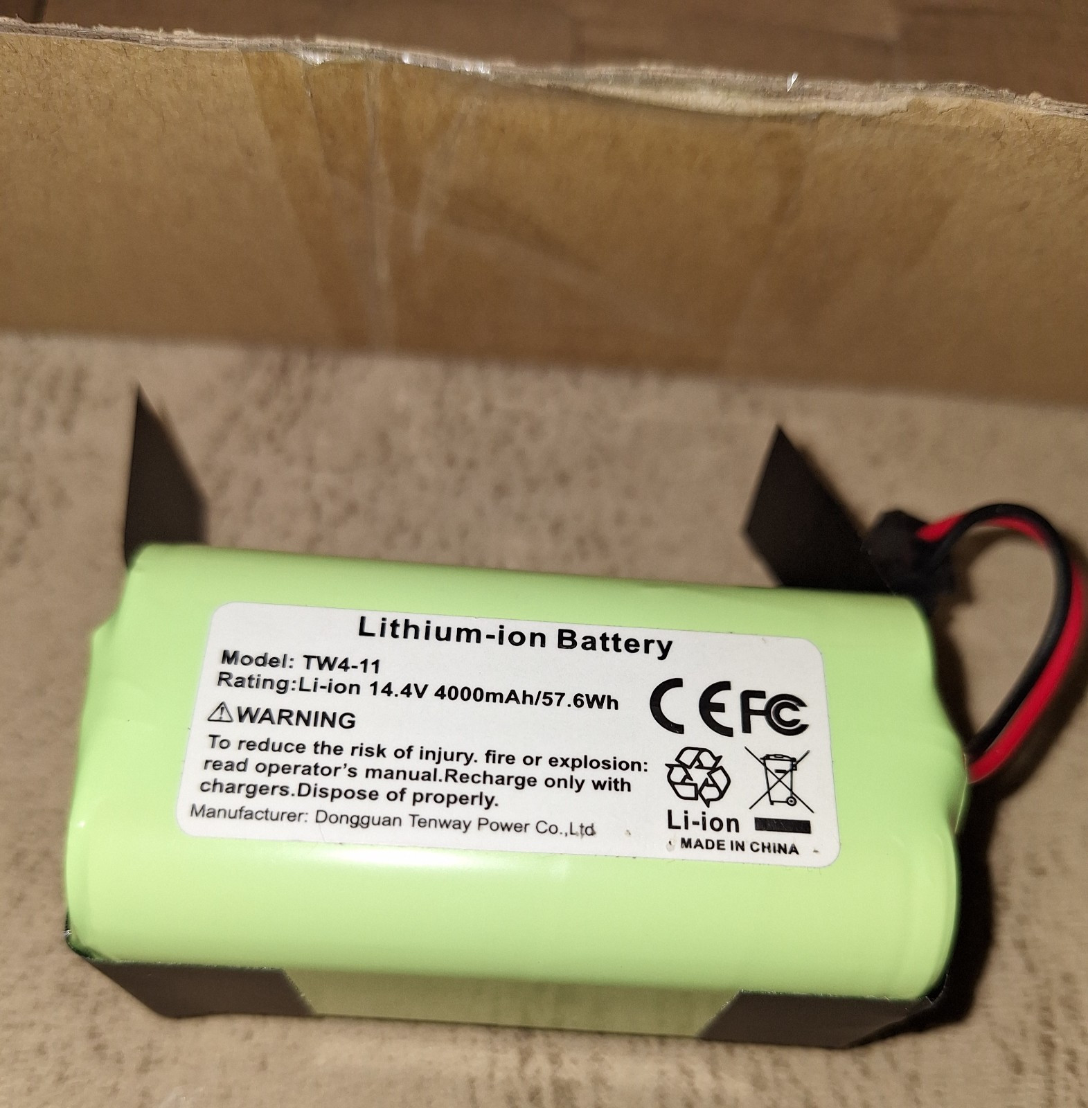 ARyee 14.4 Volt 4000 mAh Replacement Battery Pack For Vacuum (See Description)