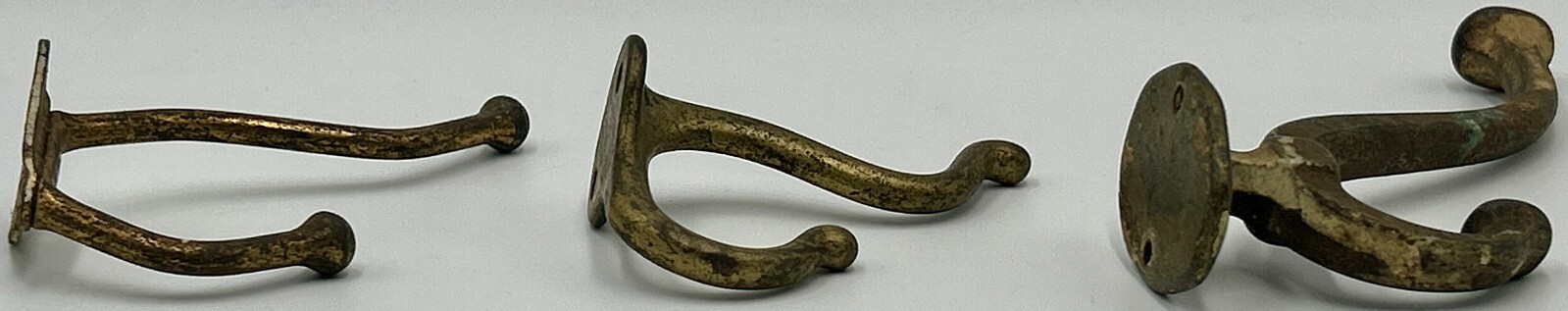 3 Antique Metal Wall Mounted 2 Peg Coat Hooks ~ 2.75″, 3.5″ & 5.5″ Cast Iron