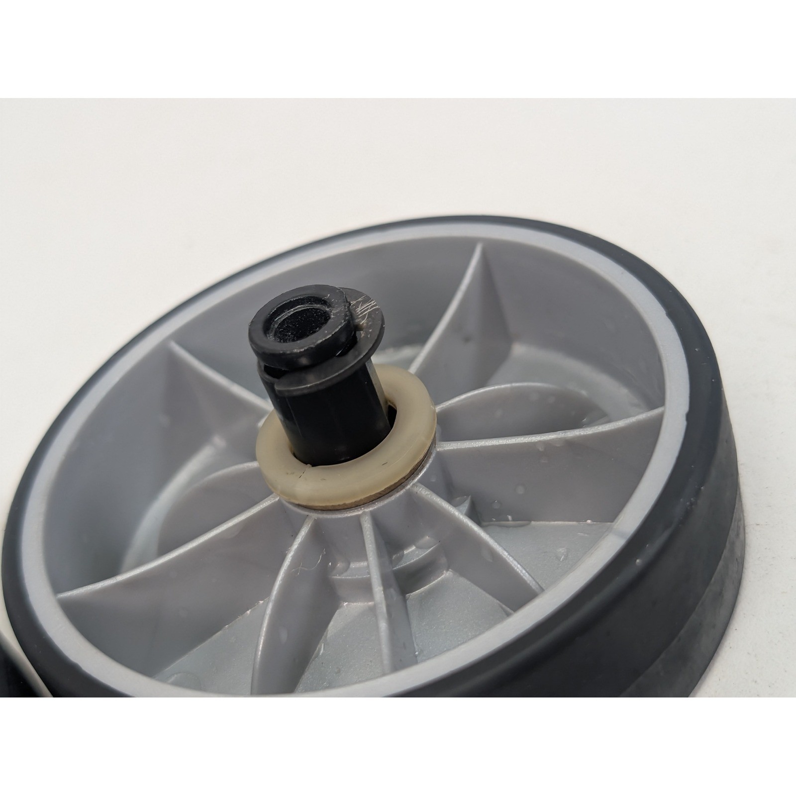 Bissell 2475 Vacuum Replacement Rear Wheels Gray Black Set of 2
