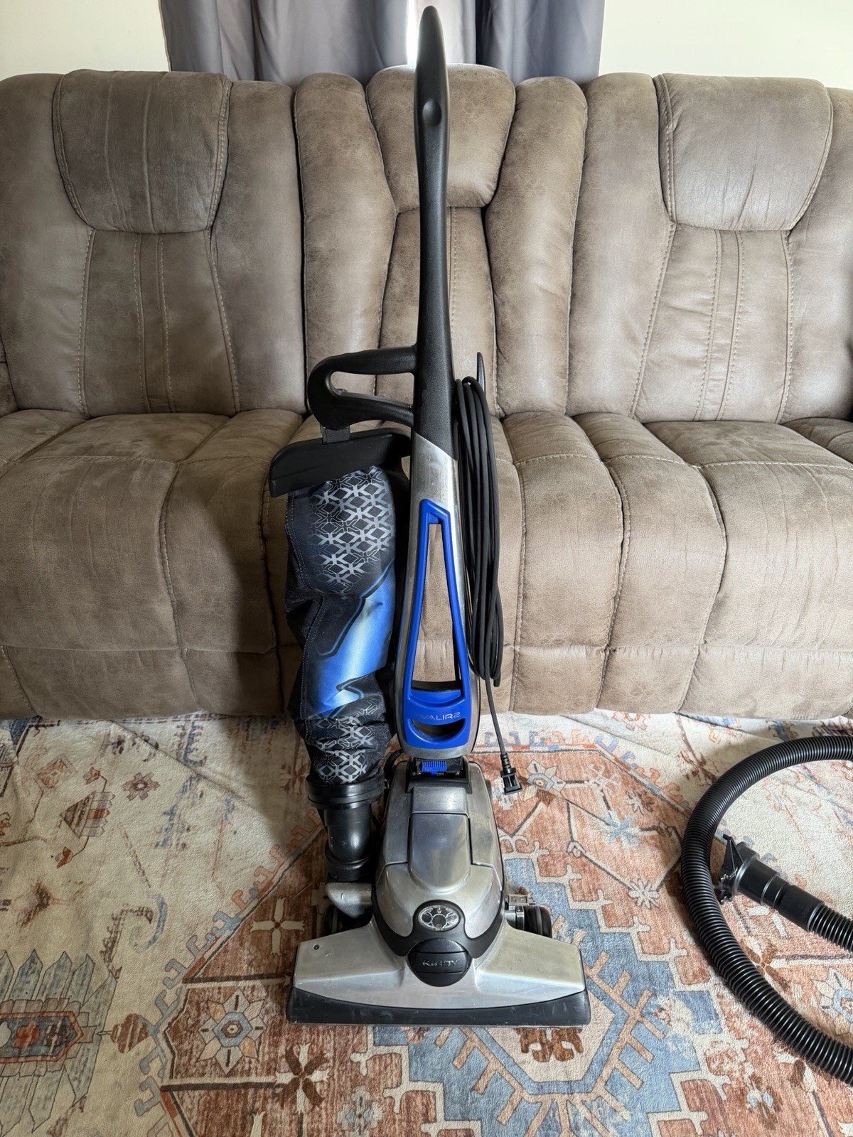 Kirby Avalir 2 Corded Bagged Upright Vacuum w/ Hose Nozzle Extension Wand
