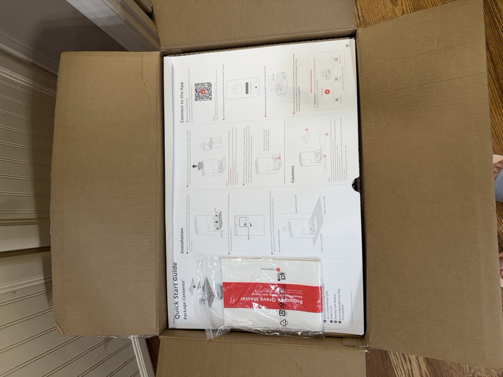 Roborock Qrevo Master Robotic Vacuum/Mop/Excellent W/Box 16hrs