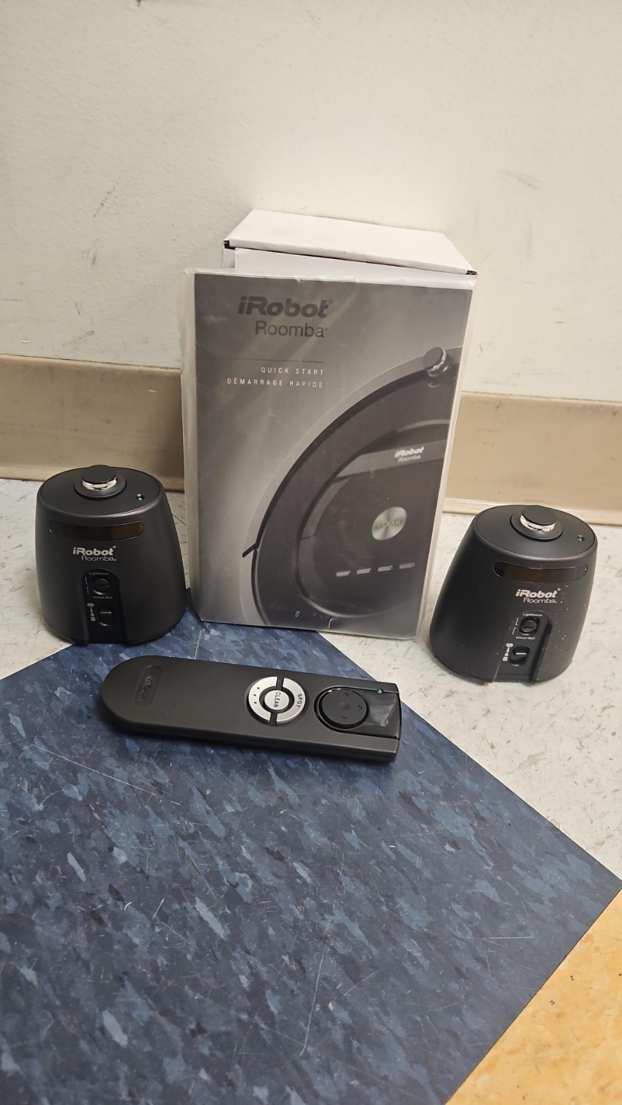 Roomba iRobot Virtual Wall Lighthouse 81002 for 500 700 800 Series and Remote