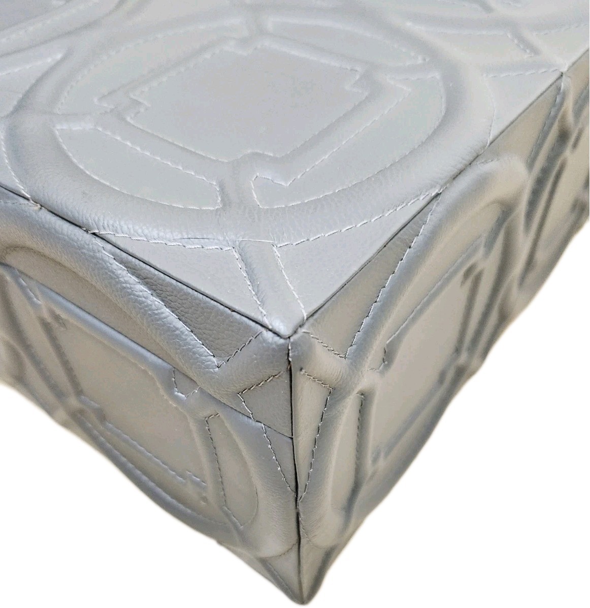 Global Views Large Gray Storage Box for Shoes, Clothing – 19.5″ x 13.5″ x 6.75″