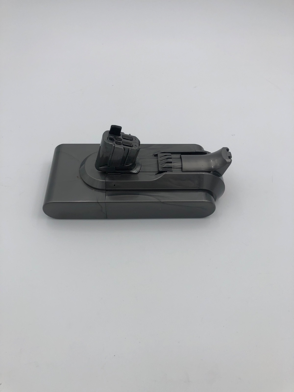 100% Genuine Dyson V15 SV22 SV29 25.2V Li-ion Click-in Battery Replacement Part