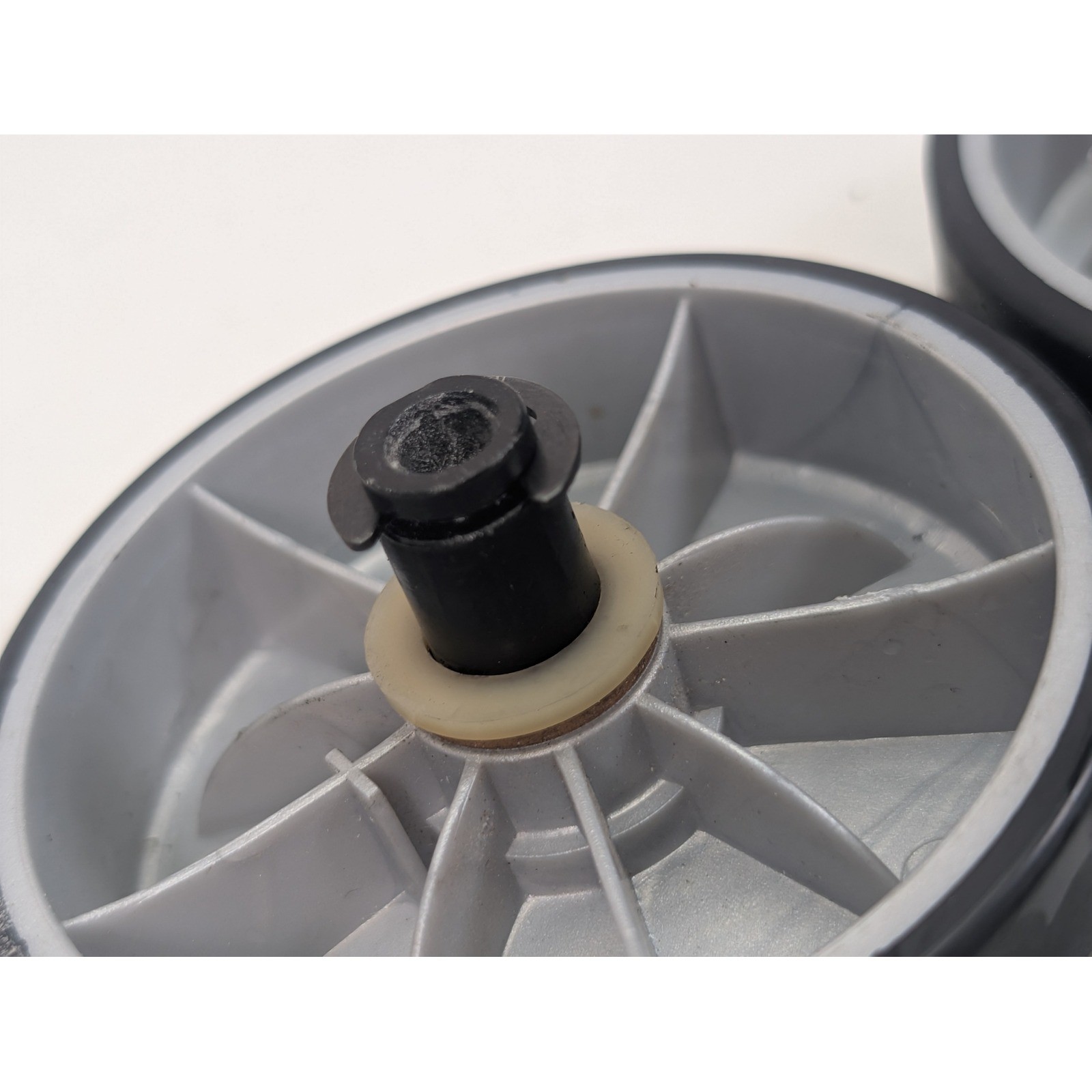 Bissell 2475 Vacuum Replacement Rear Wheels Gray Black Set of 2