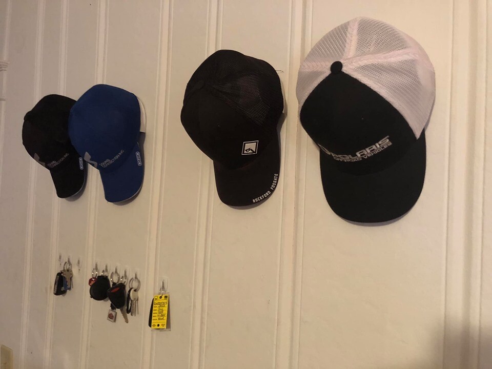 Hidden Hat Hangers -10 Pack – Black Barnwood – Holder Rack Hook Wall Display