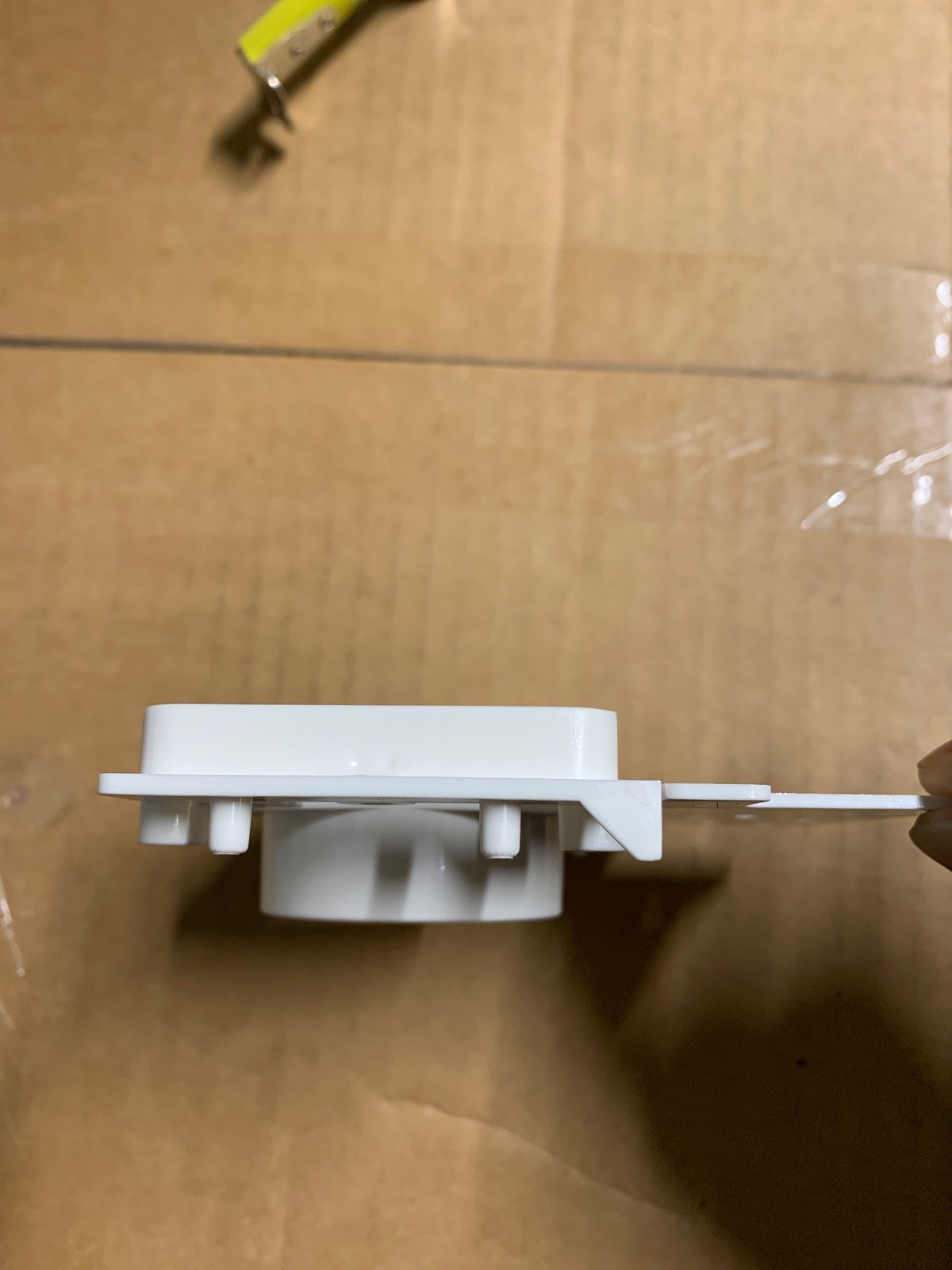 Inlet Valve Mounting Bracket for Central Vacuum Parts Wall Built-in System Beam