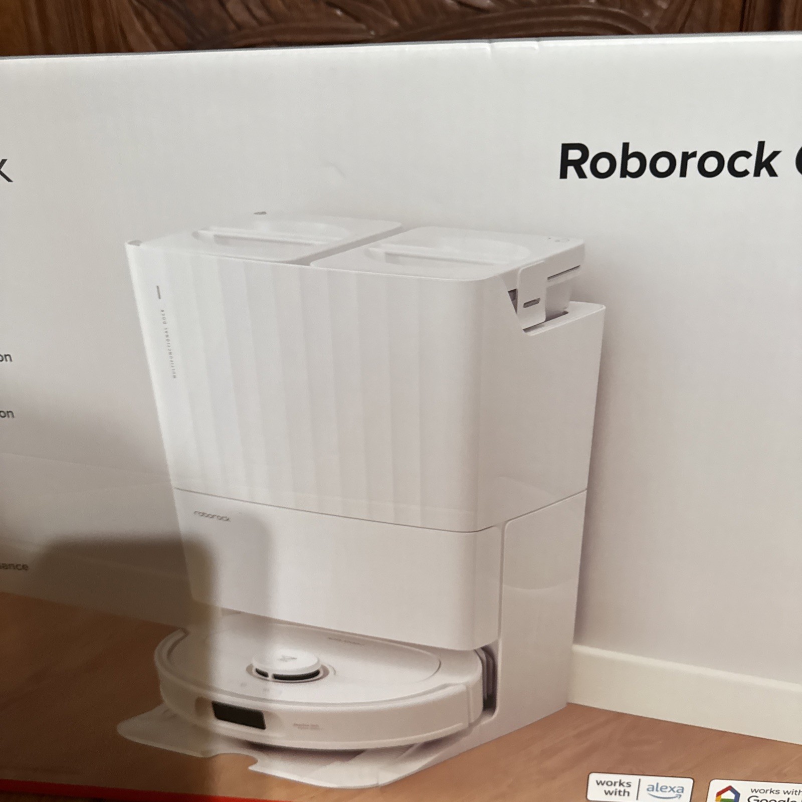 Roborock Qrevo Pro Intelligent Robot Vacuum & Mop w/ FlexiArm Edge Mop -New!