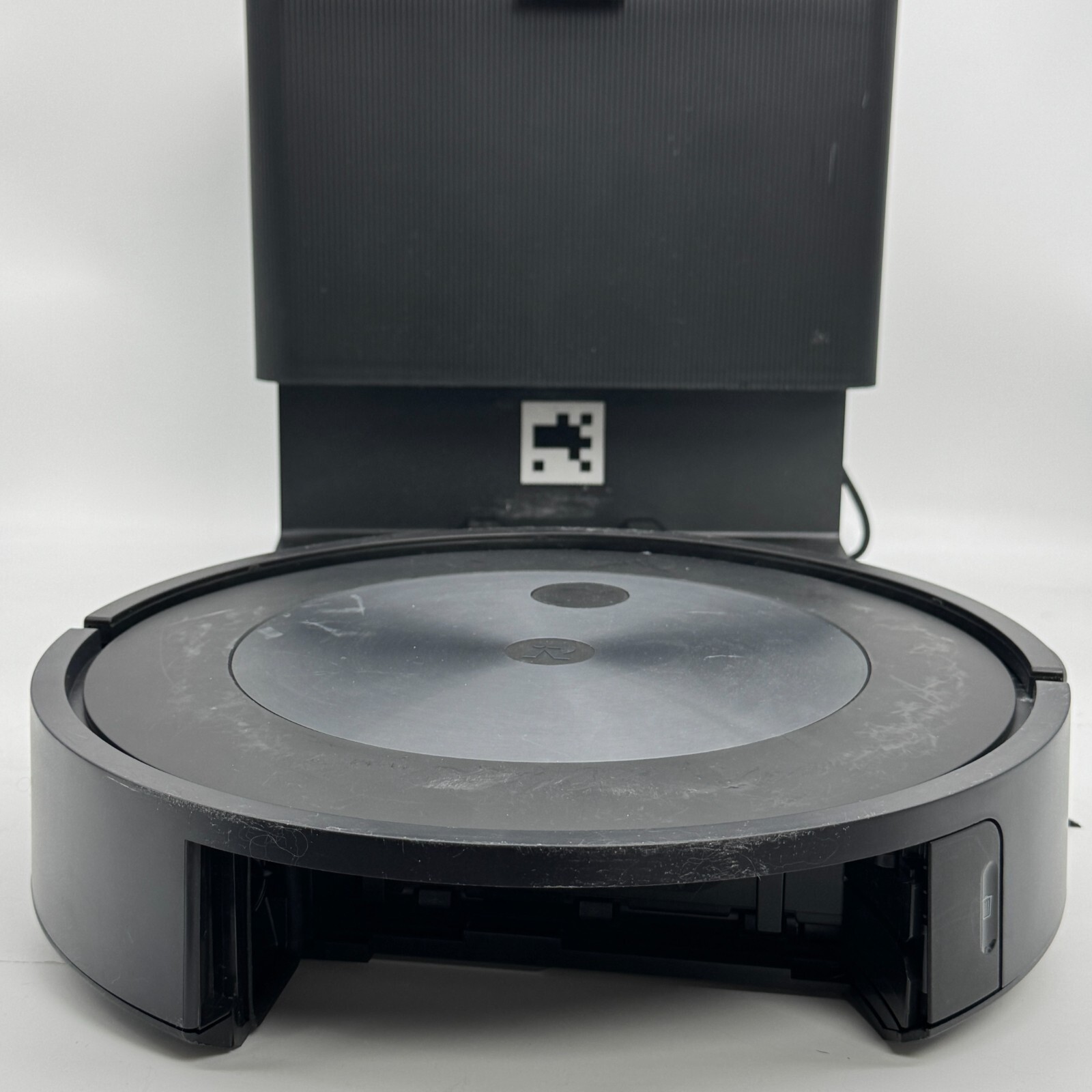 Missing Parts – iRobot Roomba j7+ Self-Emptying Robot Vacuum