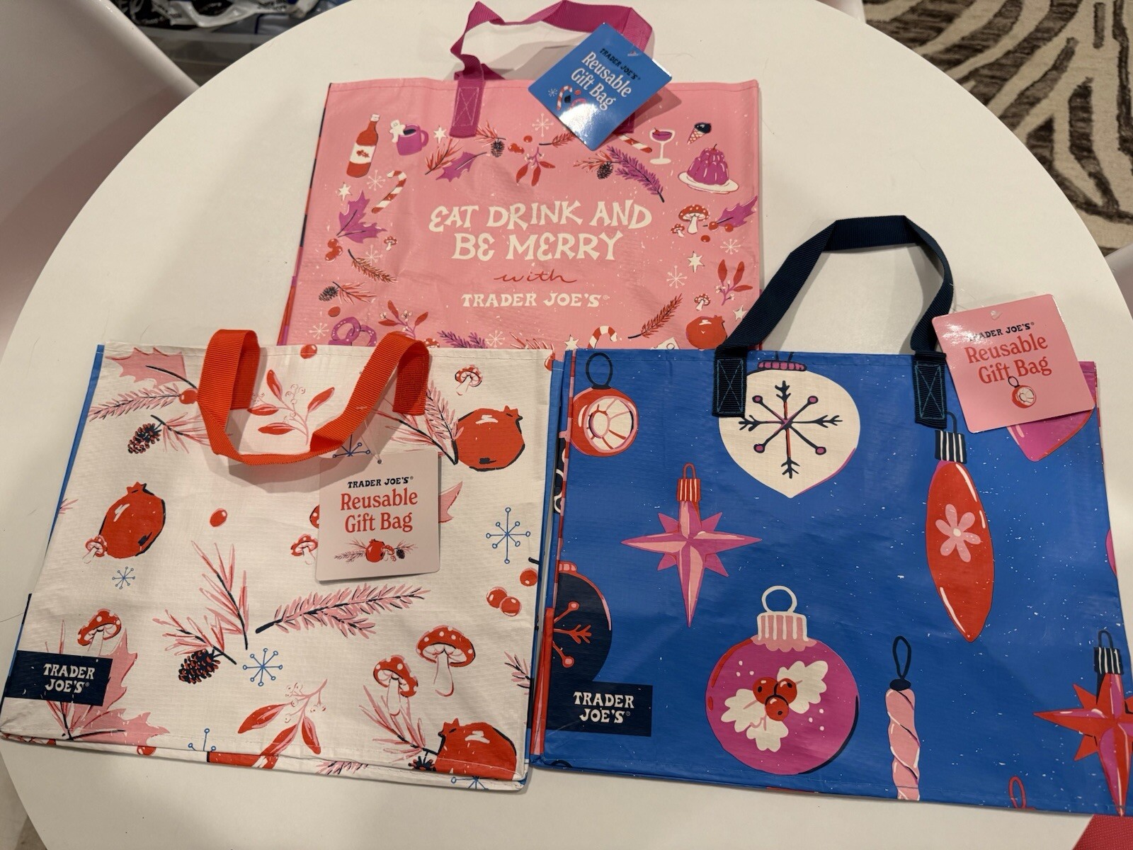 Trader Joes’s Holiday Gift Tote Bag 3 Set Limited Christmas 2024🎄🛍️