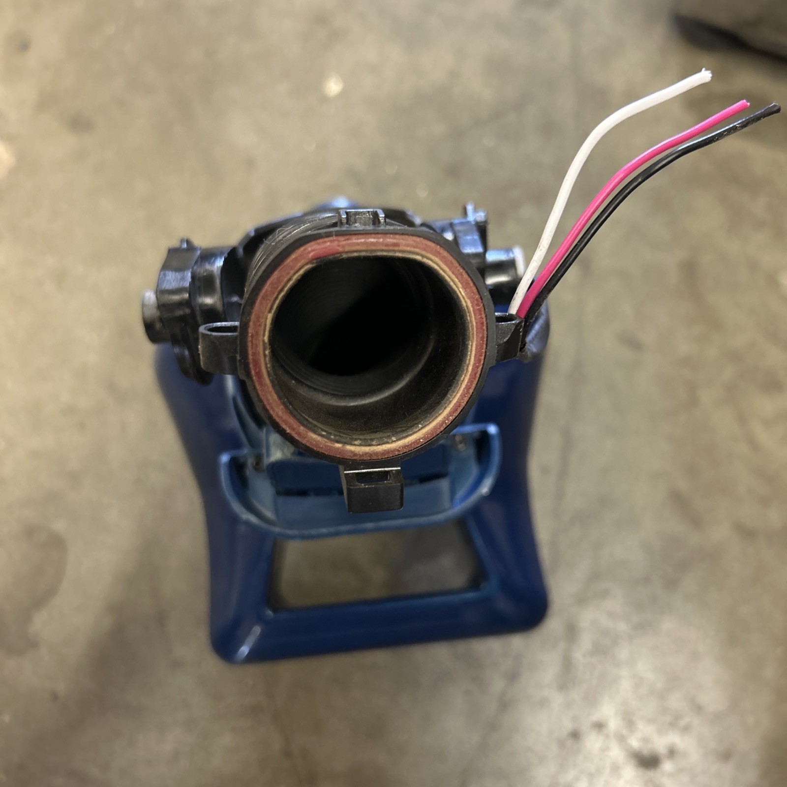 Shark UV700 DuoClean Vacuum Part Power Head Floor Nozzle Joint Elbow Small Hose