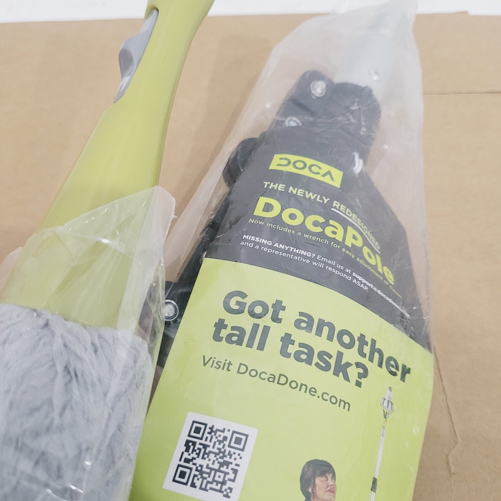 12 ft Reach 5 to 12 ft DocaPole Extension Telescopic Pole High Reach Duster Kit