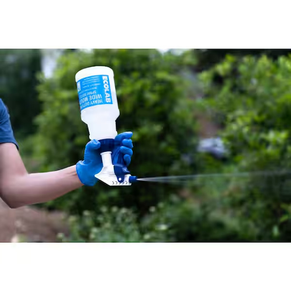 32 Oz. Heavy-Duty Pro Wide Mouth Bleach Resistant Spray Bottle
