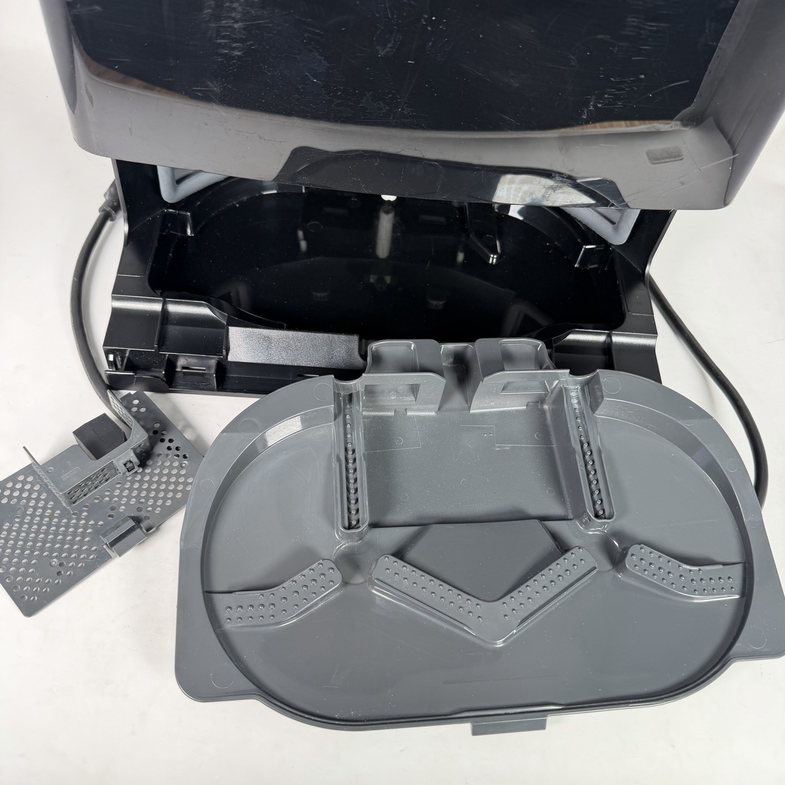 Roborock Q Revo MaxV Empty Wash Fill Dock Only Black EWFD16LRR Used