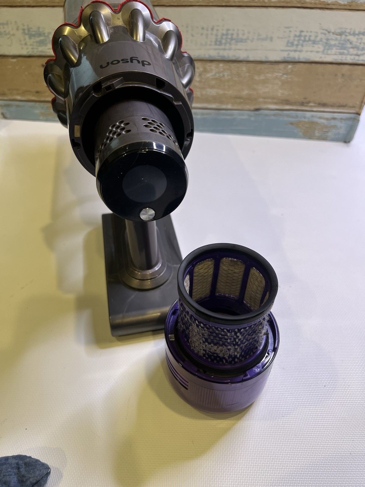 Dyson V11 SV28 Cordless Vacuum Cleaner – No Accessories
