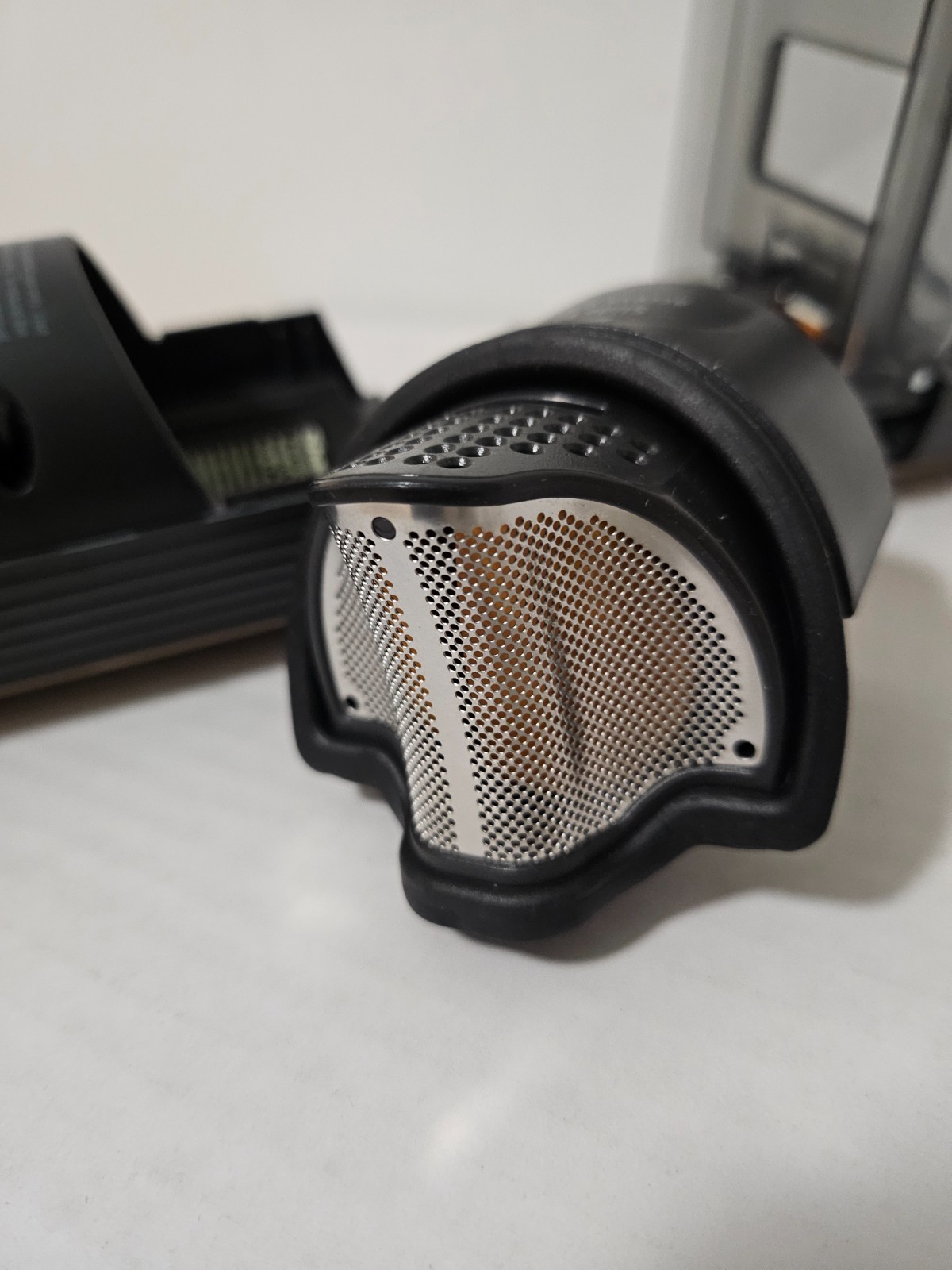 Shark WANDVAC – Lightweight Cordless Handheld Vacuum w/ Brush WV201 – Bronze