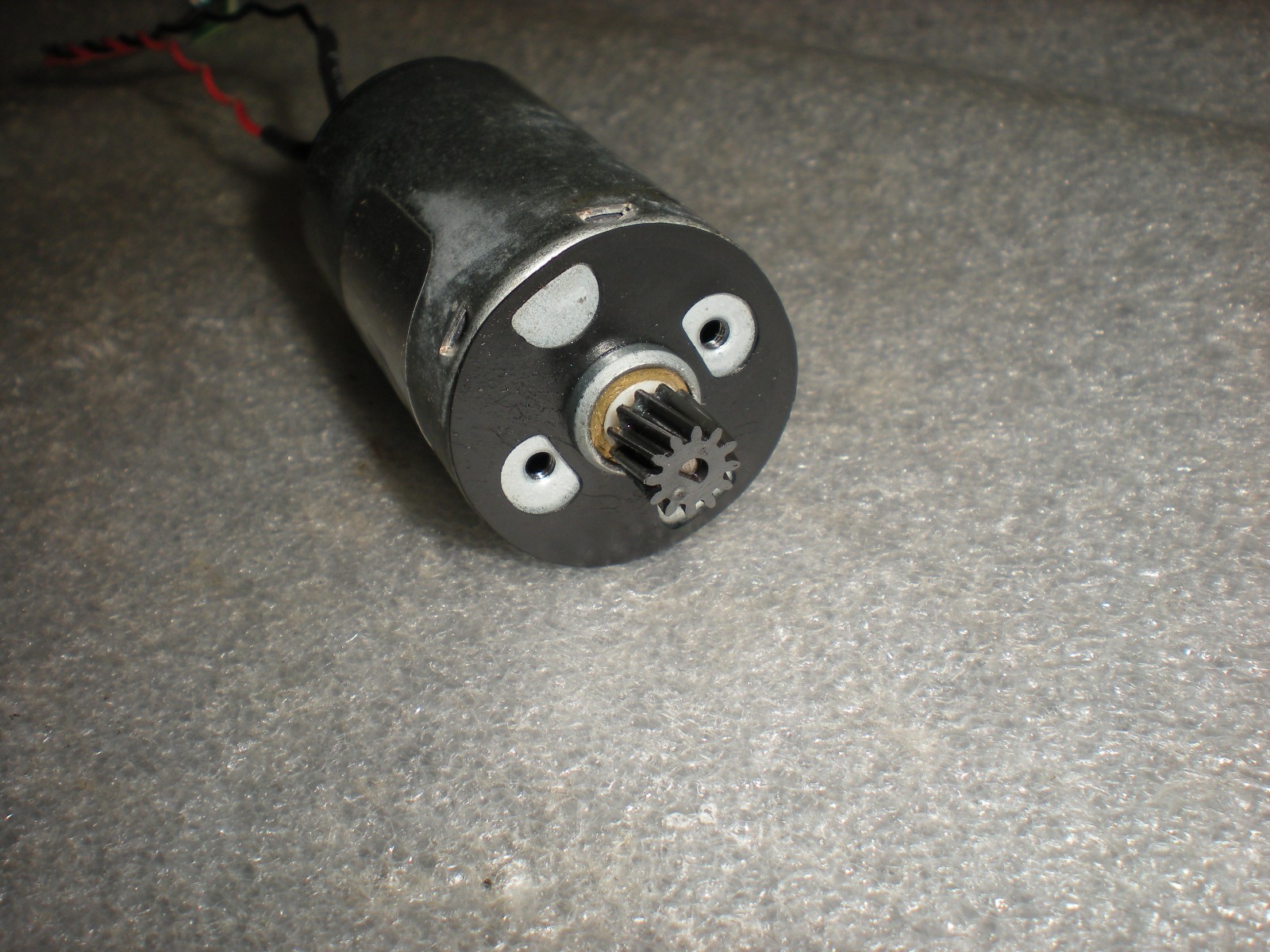 OEM Roomba iRobot Cleaning Head Roller Brush Motor i2 i3 i4 i5 i6 i7 i8 J6 j7 j8