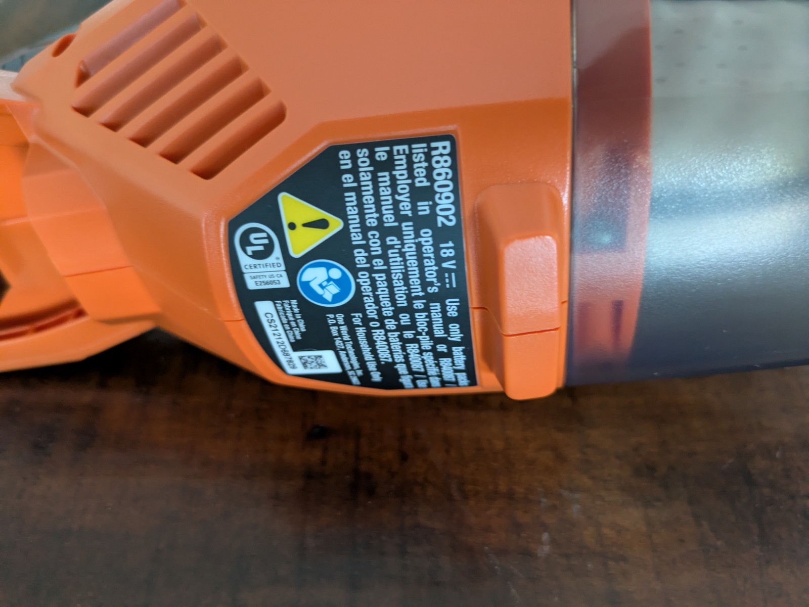 RIDGID R860902B 18V Compact Hand Vacuum – TOOL ONLY – NEW