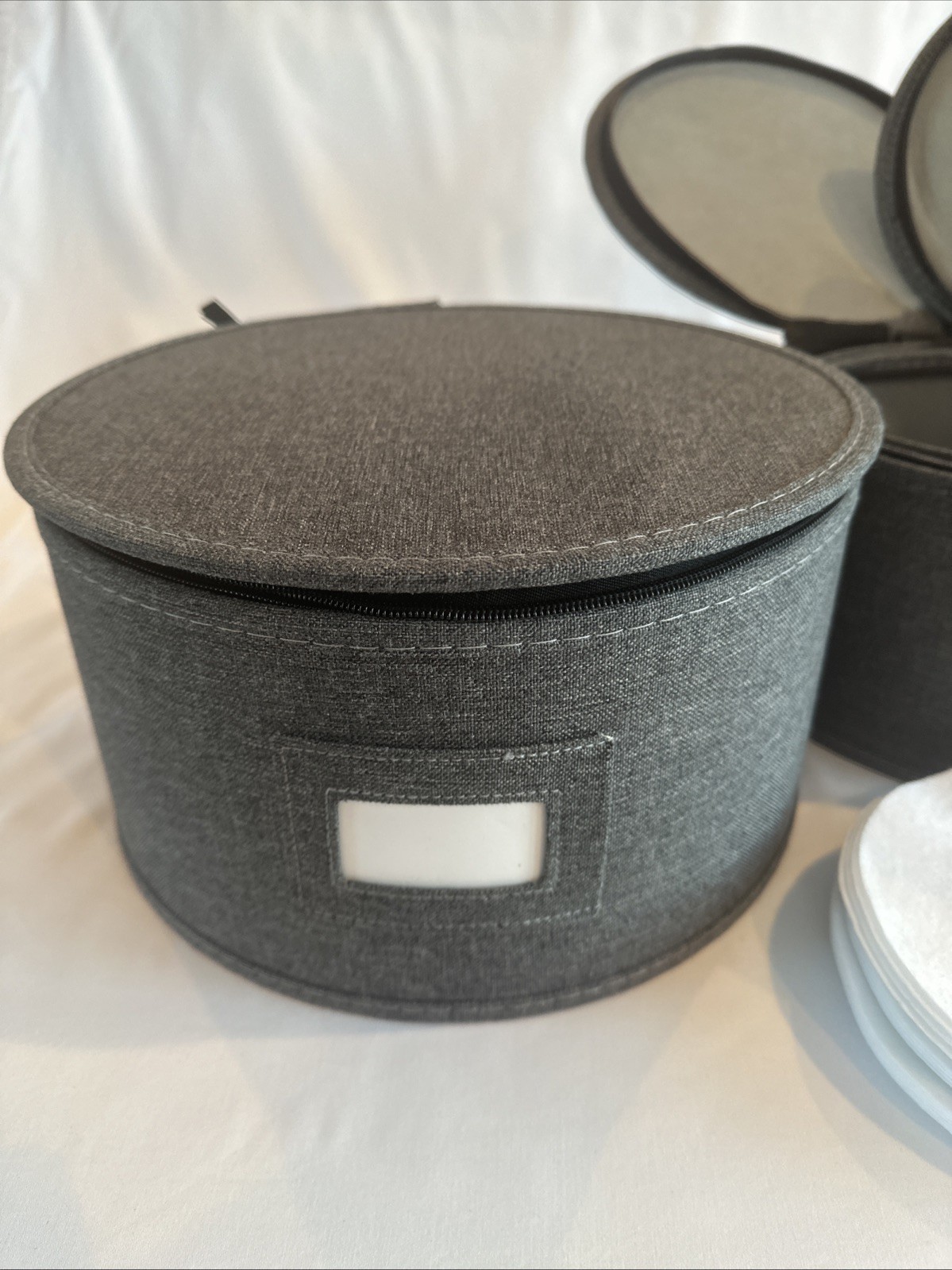 China Storage Containers Hard Shell Box for Moving Dishes, Plates Case Gray New
